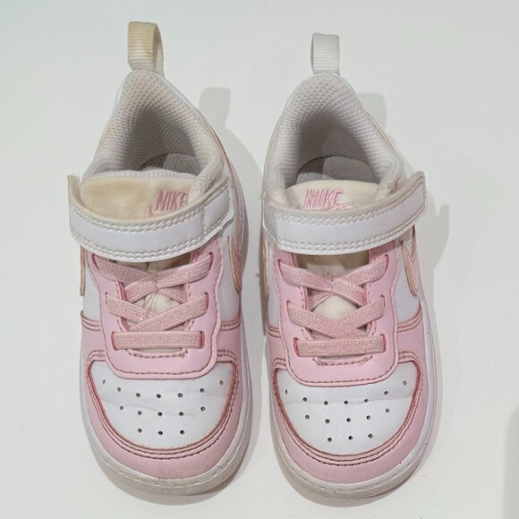 Nike toddler sneakers, Size 7 - Picture 1 of 4